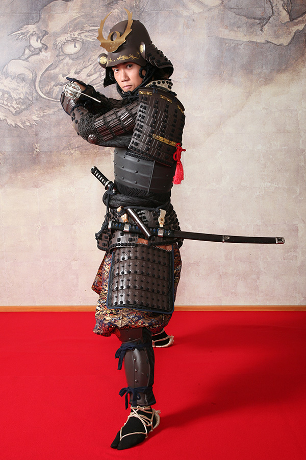 等身大足軽甲冑（残り8両） 鎧の種類（具足鎧）｜高津商会｜武将体験・衣装レンタル・小道具・美術装飾